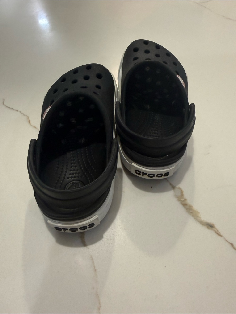 CROCS Kids Black and White Clog Sandals| Size C8/9 - Picture 7 of 8